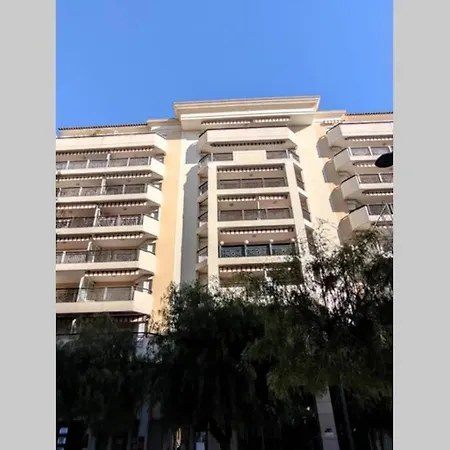 Havre De Paix En Plein Centre Ville, 4 Couchages *